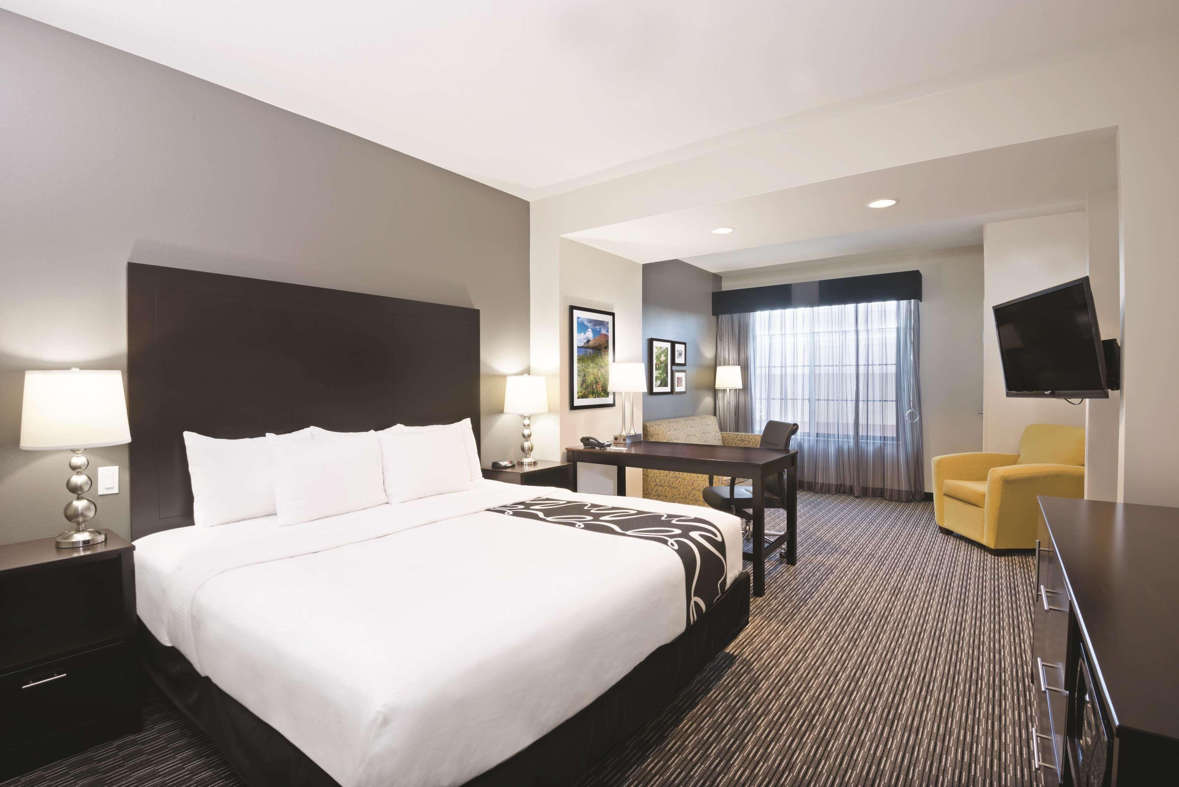 La Quinta By Wyndham Billings Hotel Ngoại thất bức ảnh