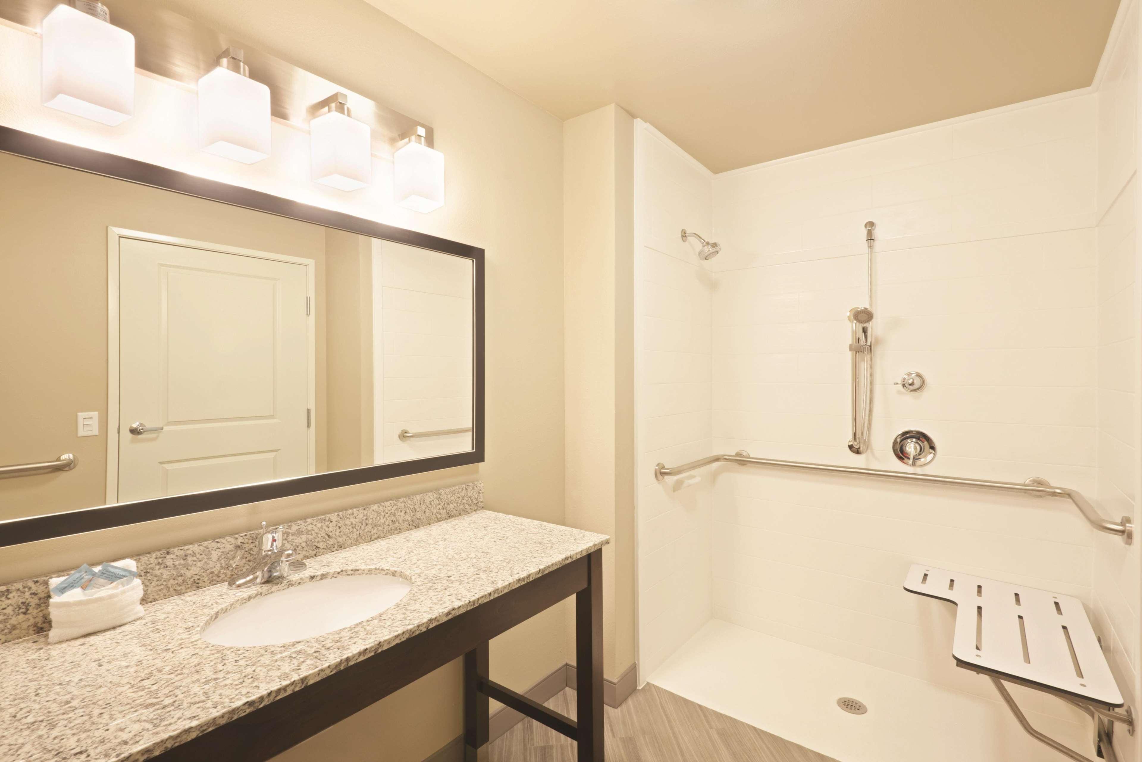 La Quinta By Wyndham Billings Hotel Ngoại thất bức ảnh