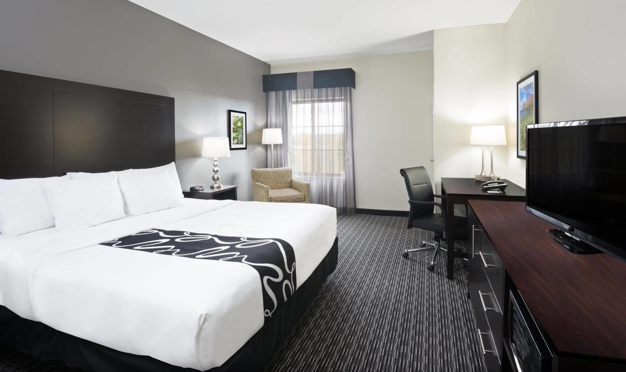 La Quinta By Wyndham Billings Hotel Ngoại thất bức ảnh