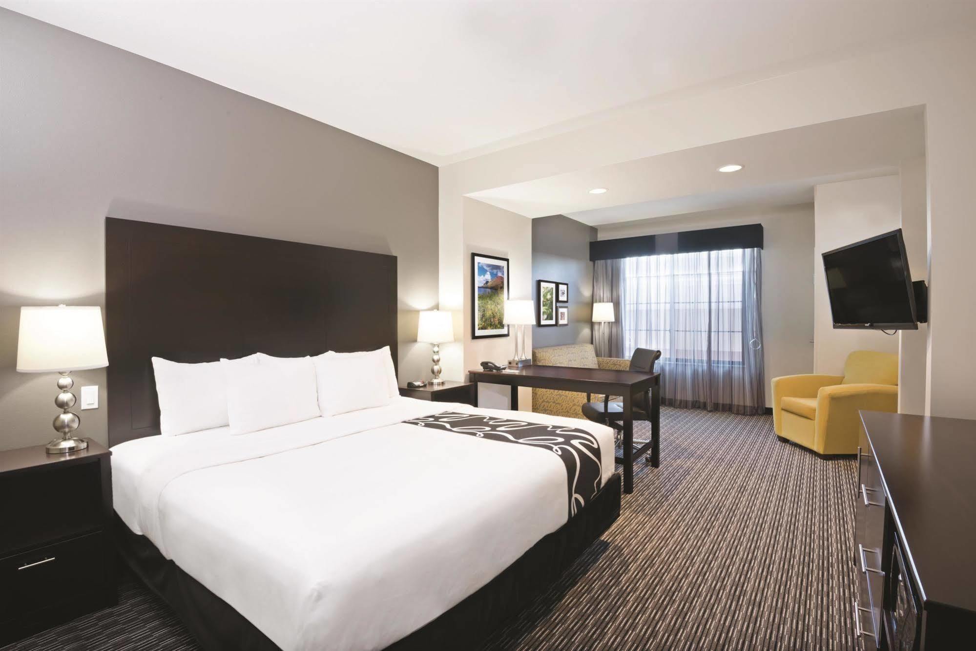 La Quinta By Wyndham Billings Hotel Ngoại thất bức ảnh