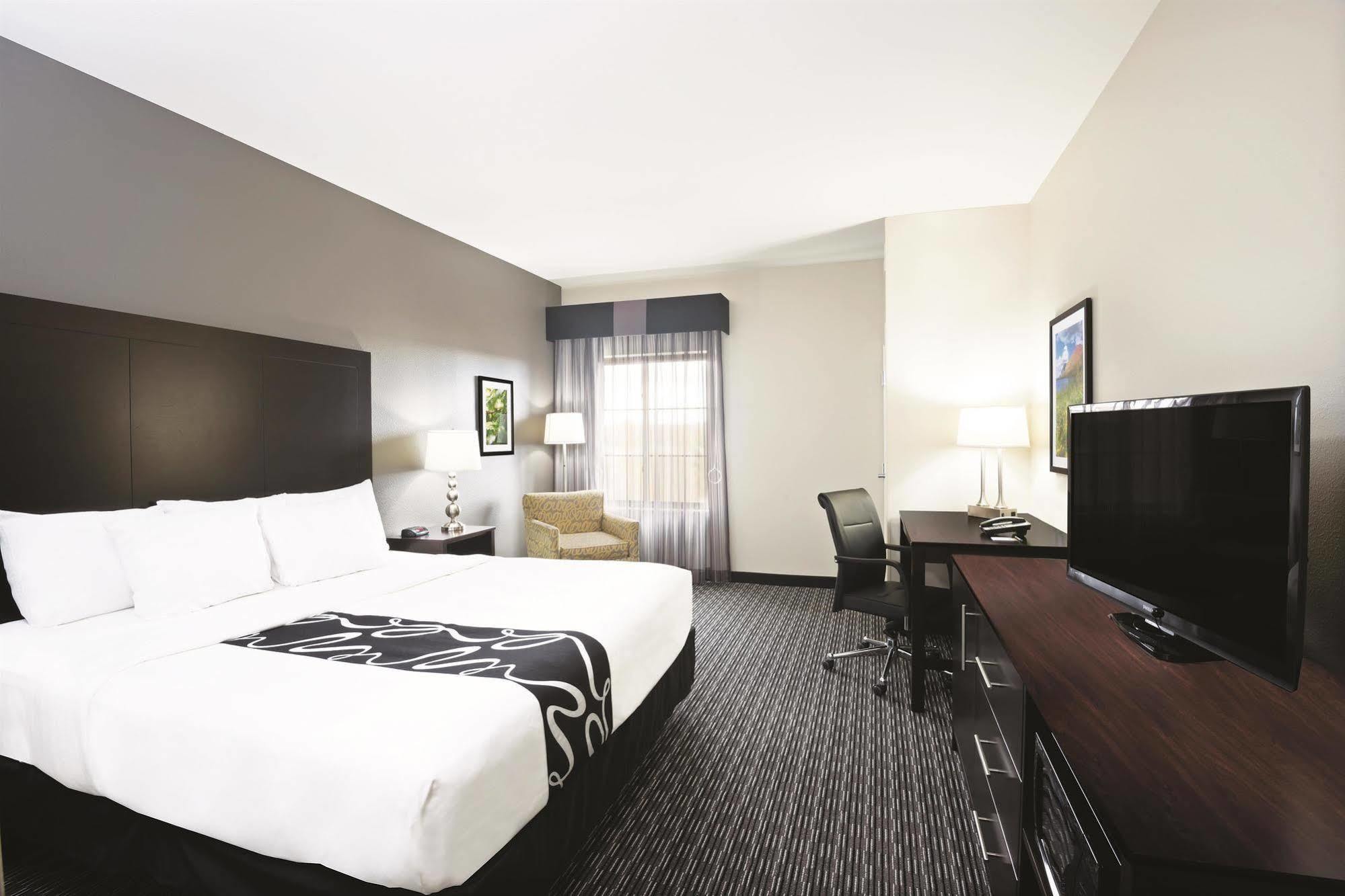 La Quinta By Wyndham Billings Hotel Ngoại thất bức ảnh